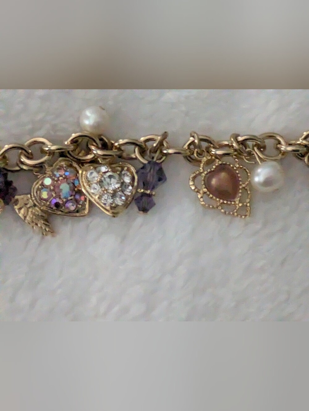 🆕 NWOT Kirks Folly goldtone purple heart charm bracelet